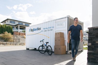 Storage Units at BigSteelBox - Leduc